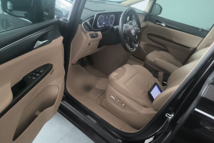 Used Buick GL8 2021 ES Landtrek 653T Luxury Model