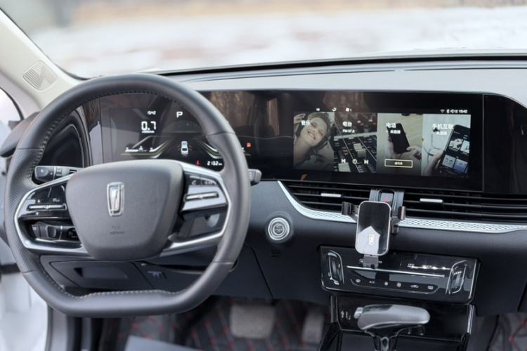 Used Bestune B70 2022 Third Generation 1.5T Automatic Enjoyment Version
