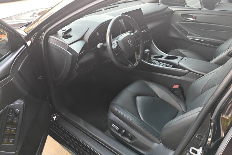 Used Toyota Avalon 2022 Dual-Engine 2.5L Luxury Edition