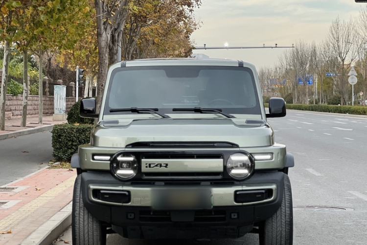 Used  V23 2025 401 Two-Wheel Drive Advanced Edition
