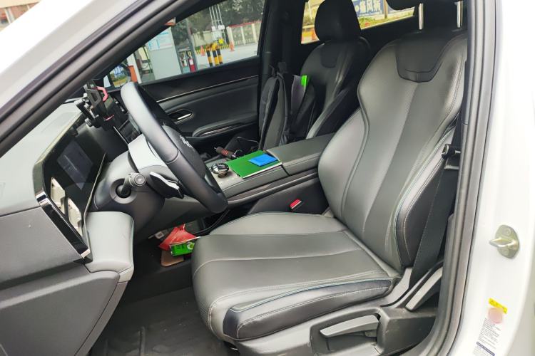 Used BYD Qin L 2025 DM-i Smart Drive 80KM Leading Model