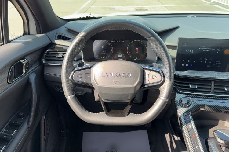 Used Lynk & Co 06 2020 1.5T JinPro model
