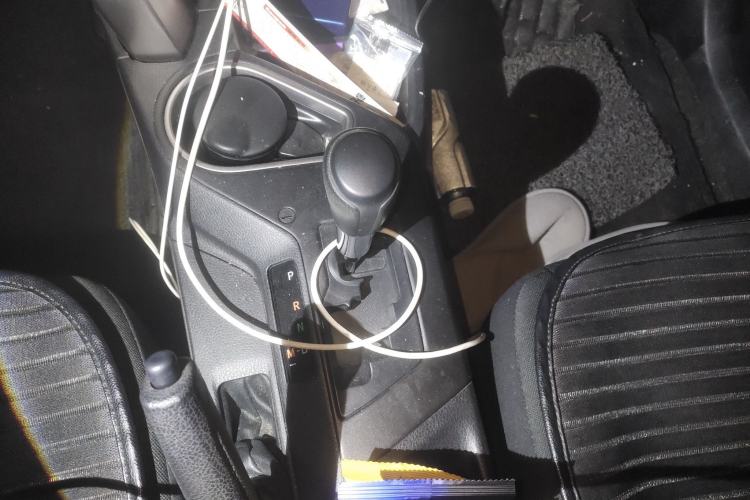 Used Toyota RAV4 2016 2.0L CVT Two-Wheel Drive Fashion Edition China V Standard
