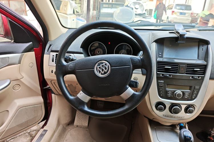 Used Buick Excelle 2013 1.5L Manual Classic Model
