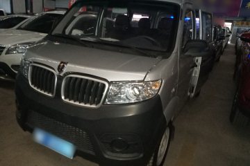 Used Jinbei Hiace X30 2023 1.5L Super-Comfortable Passenger Van 5/6/7-Seater Non-Air-Conditioned Version Model SWC15M