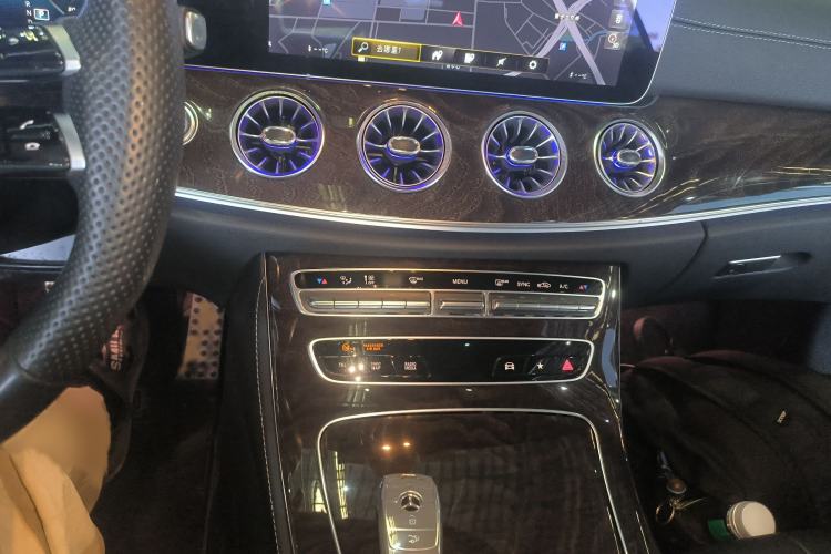 Used Mercedes-Benz E-Class 2023 E 260 Coupe
