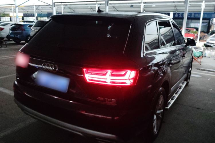 Used Audi Q7 2018 45 TFSI Technology Edition
