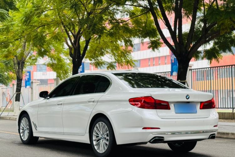 Used BMW 5 Series 2019 525Li Luxury Package