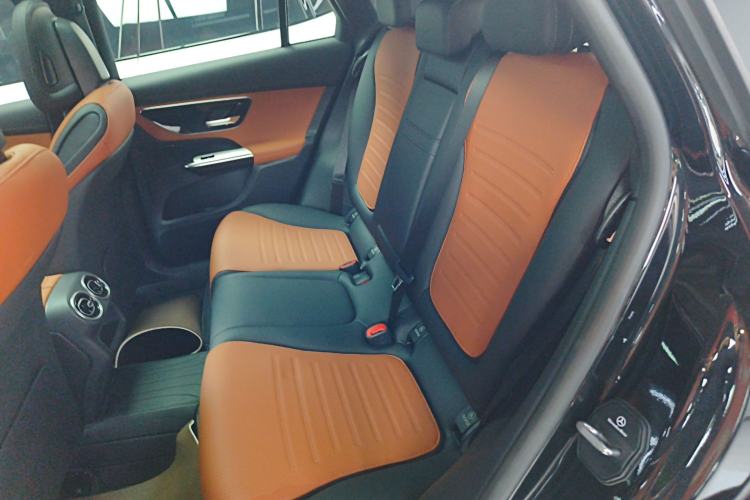 Used Mercedes-Benz GLC Coupe 2025-Year Restyled GLC 260 4MATIC Coupe SUV
