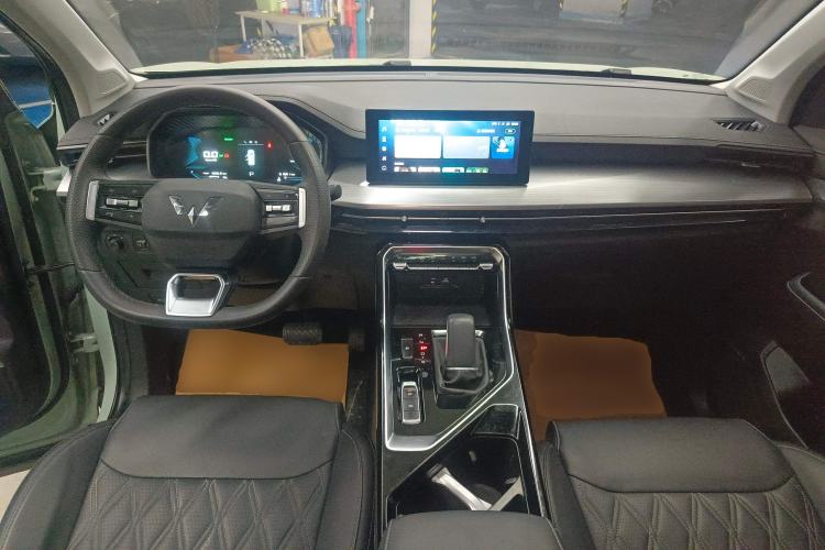 Used Wuling Asta 2022 2.0L DHT Electric-Speed Version