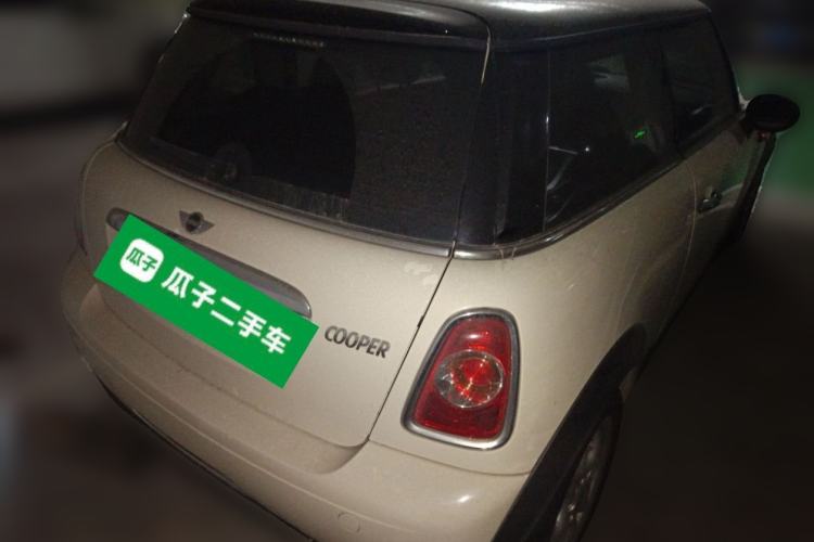 Used  MINI 2011 1.6L COOPER Fun
