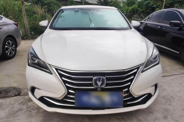 Used Changan Eado 2018 High-Energy Edition 1.6L GDI Manual Pioneer Model China V Standard
