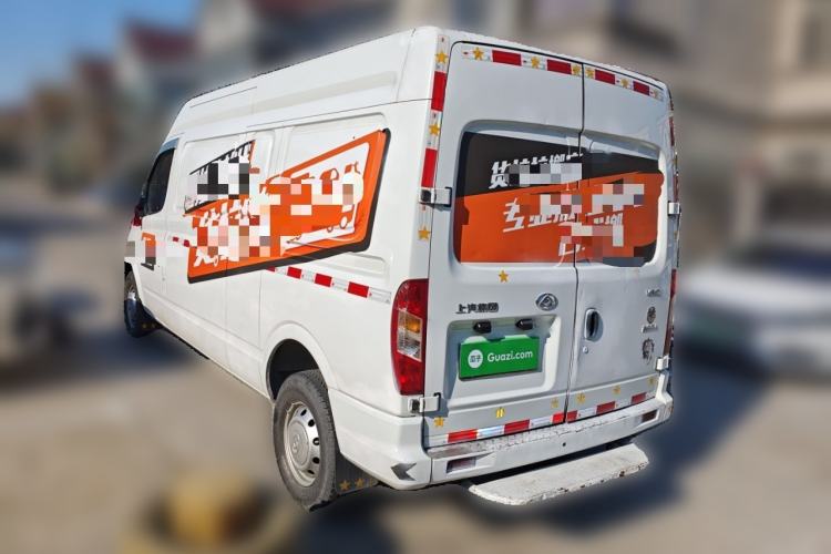 Used SAIC MAXUS Xintu V80 2021 2.0T Manual Classic City Delivery King Long Wheelbase Mid-Roof 3 Seats