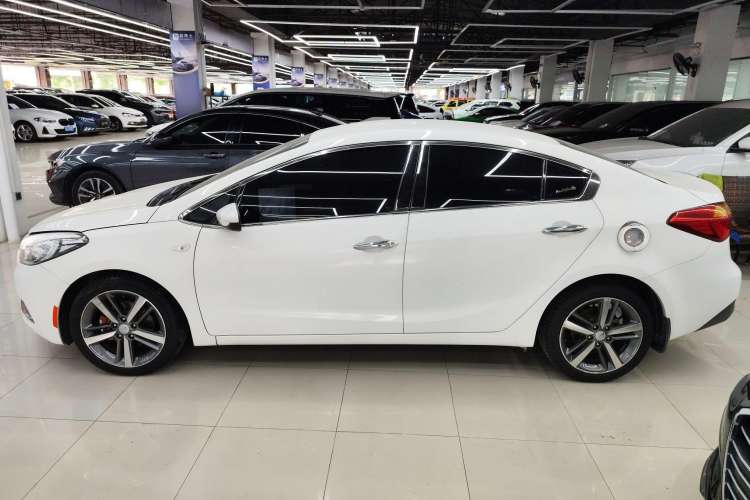 Used Kia K3 2015 1.6L Manual GL