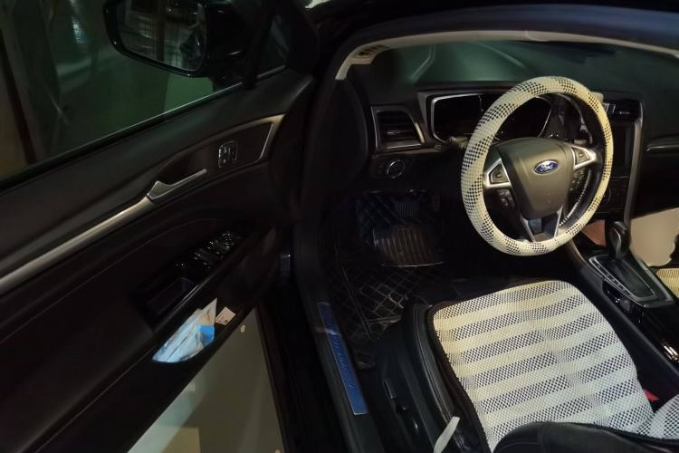 Used Ford Mondeo 2013 2.0L GTDi240 Luxury Sport Model
