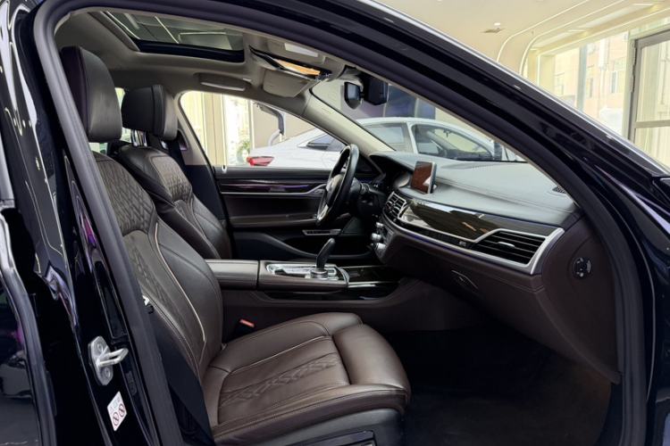 Used BMW 7 Series 2019 Updated 730Li Luxury Package
