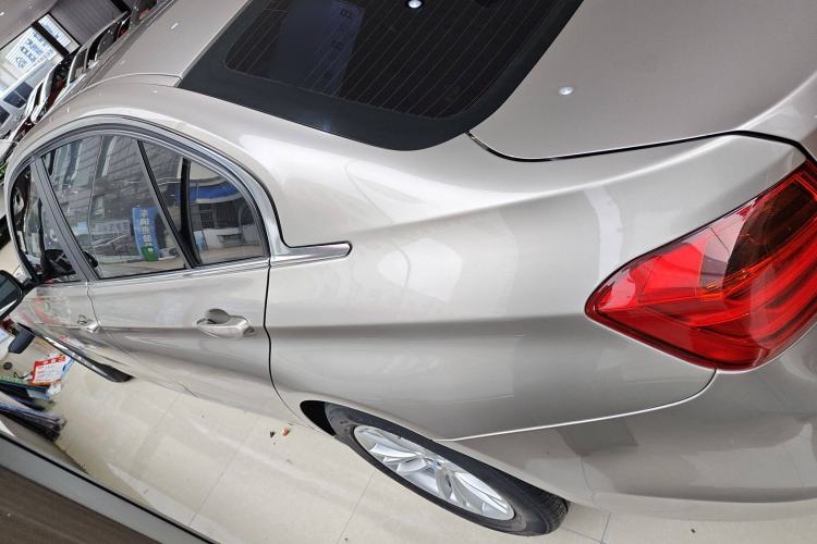 Used BMW 3 Series 2015 320Li Luxury Edition Fashion Model
