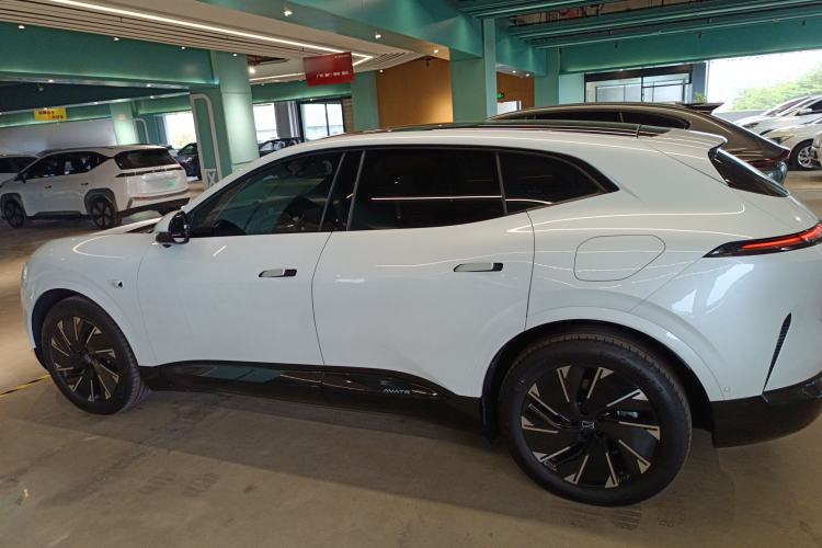 Used  07 2024 Pro+ All-Electric Version
