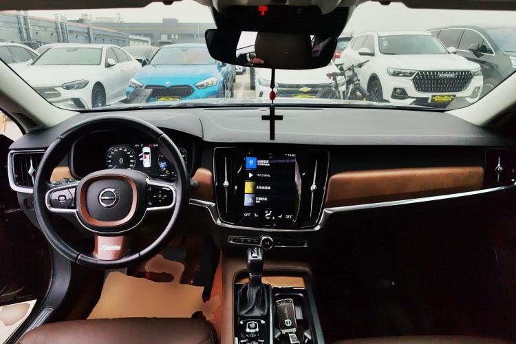Used Volvo S90 2020 T5 Zhiyi Luxury Edition