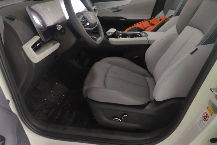 Used Changan UNI-T 2023 Second-Generation 1.5T Prestige Model
