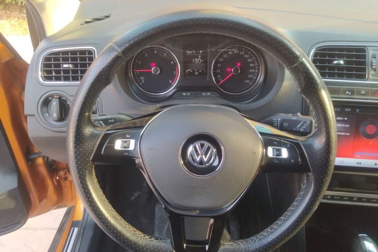 Used Volkswagen Polo 2018 1.5L Cross Polo Automatic