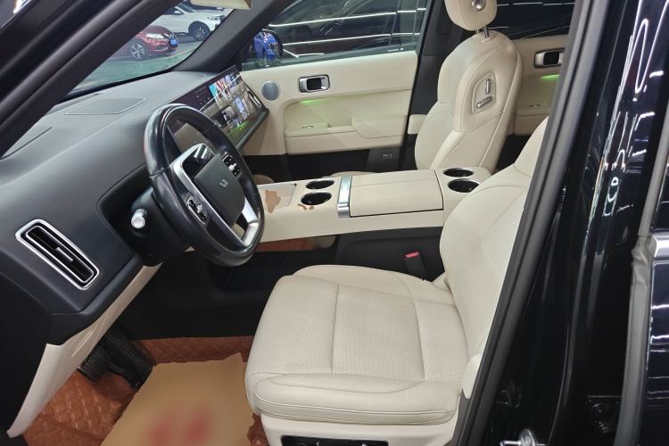 Used Li Auto L9 2022 Max model
