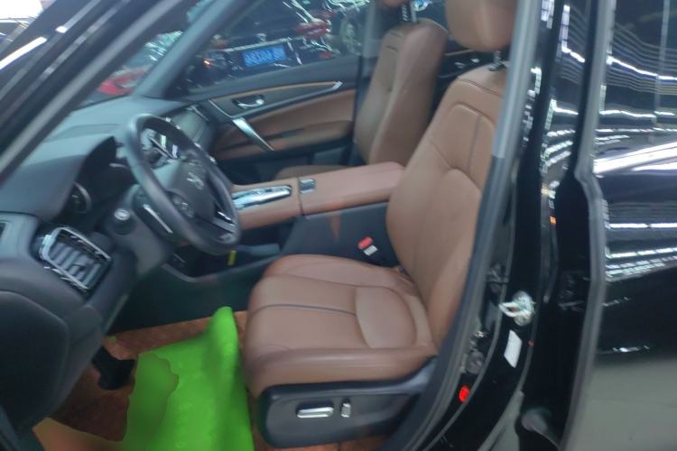 Used Honda UR-V 2020 370TURBO Two-Wheel Drive Luxury Edition
