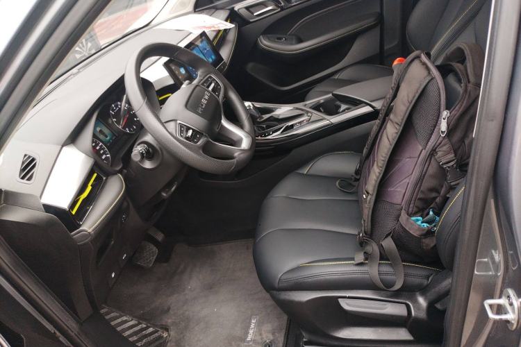 Used Roewe i5 2021 1.5L CVT Platinum Edition
