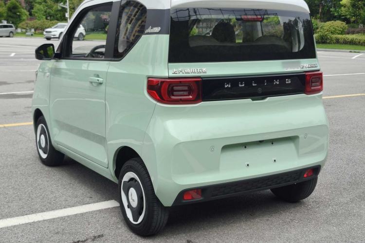Used Wuling Hongguang MINIEV 2022 Macaron Premium Model – Lithium Iron Phosphate
