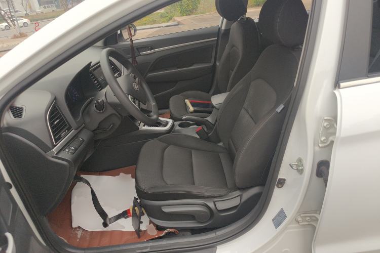 Used Hyundai Elantra 2016 1.6L Automatic ZhiXuan – Elite Version