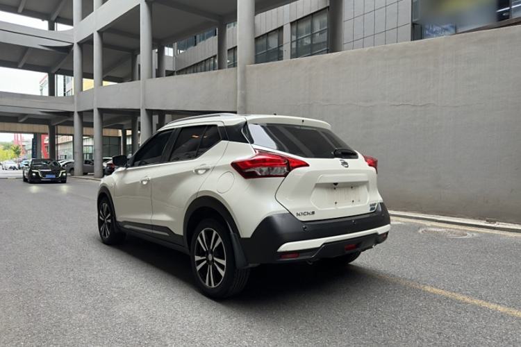 Used Nissan Kicks 2017 1.5L CVT Cool Enjoy Edition
