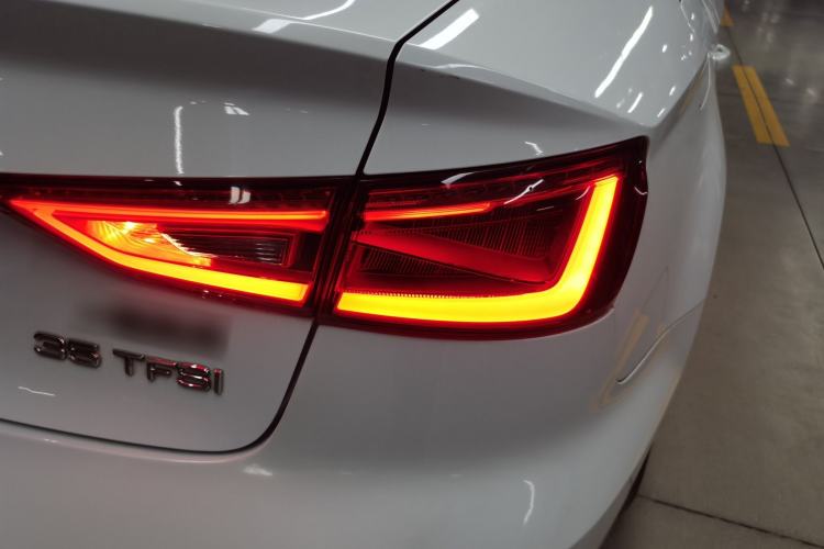 Used Audi A3 2015 Limousine 35 TFSI Millionth Anniversary Intelligent Leading Model