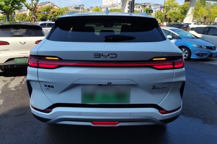 Used BYD Song PLUS New Energy 2024 Honor Edition EV 520km Luxury Model
