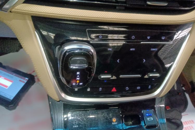 Used Buick GL8 2020 ES Land Cruiser 653T Luxury Edition
