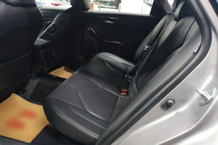 Used Toyota Avalon 2023 Dual-Engine 2.5L Luxury Edition