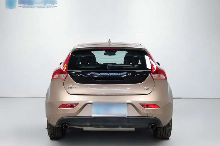 Used Volvo V40 2016 T3 Zhiyi Edition