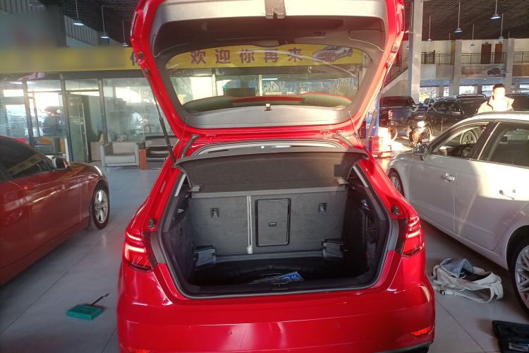 Used Audi A3 2019 Sportback 35 TFSI Fashion Edition China V
