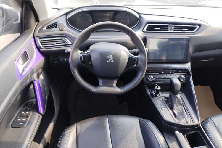 Used Peugeot 308 2016 1.6L Automatic Fashion Edition
