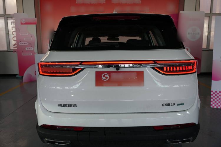 Used  Shanhai L9 2024 1.5TD 2DHT Air 7-Seater
