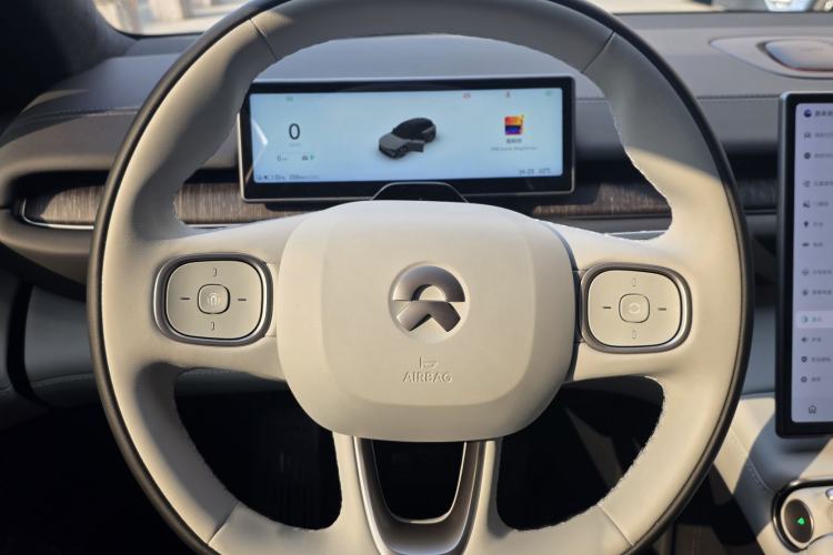 Used Nio ES6 2024 75 kWh
