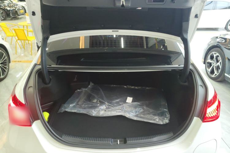 Used Mercedes-Benz C-Class New Energy 2024 Facelift C 350 eL
