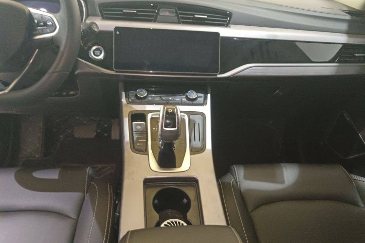 Used Geely Auto Emgrand X7 Sport 2021 Million Edition 1.8TD DCT Two-Wheel Drive Comfort Model
