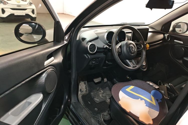 Used ORA Black Cat 2019 351 km Family Edition
