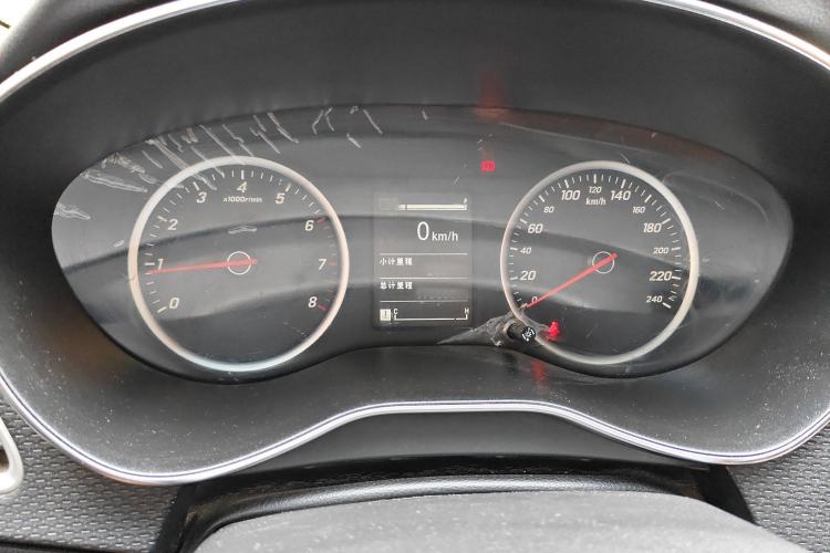 Used Baojun 730 2019 1.5T Manual Fashion Model 7-seater National V
