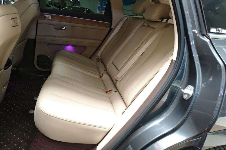 Used Hima AITO M7 2024 1.5T Rear-Drive Plus Version 5 Seats
