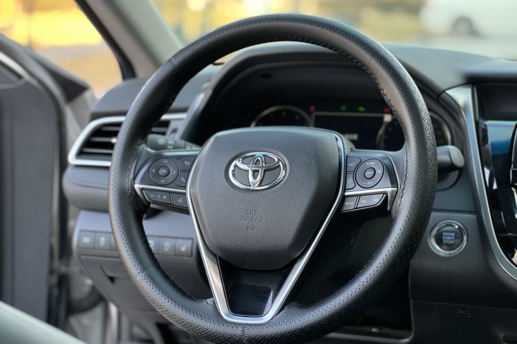 Used Toyota Camry 2021 2.5G Luxury Edition