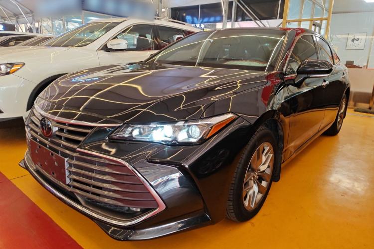 Used Toyota Avalon 2019 2.0L Luxury Edition China VI Standard
