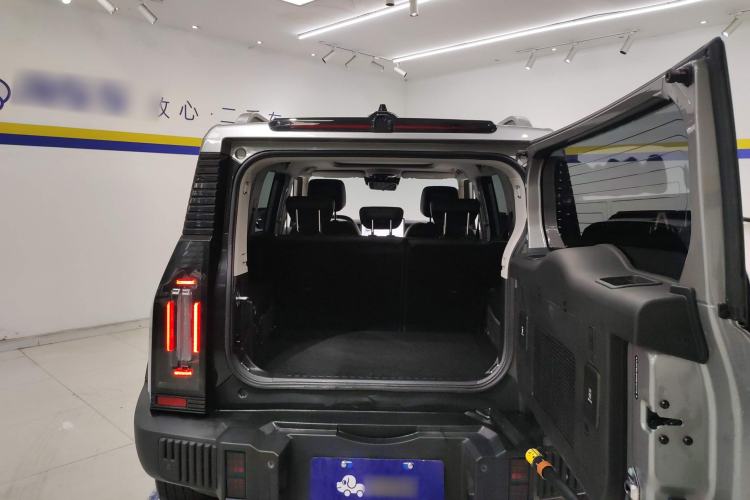 Used Jetour Traveler 2023 2.0T All-Wheel-Drive CrossPRO
