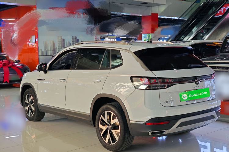 Used Volkswagen Tayron 2024 300TSI Two-Wheel-Drive Luxury Plus Advanced Version
