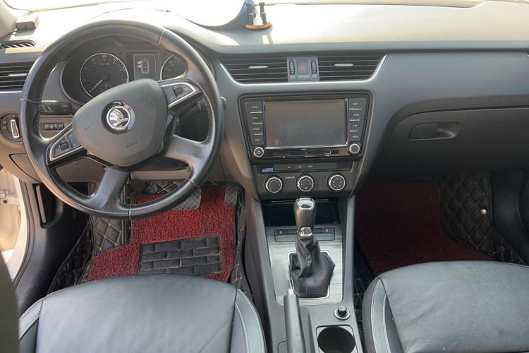 Used Skoda Octavia 2016 1.6L Automatic Smart Drive Edition